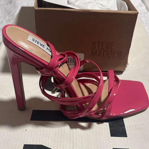 Steve Madden Shoes - Steve Madden Fuchsia Strappy Heels